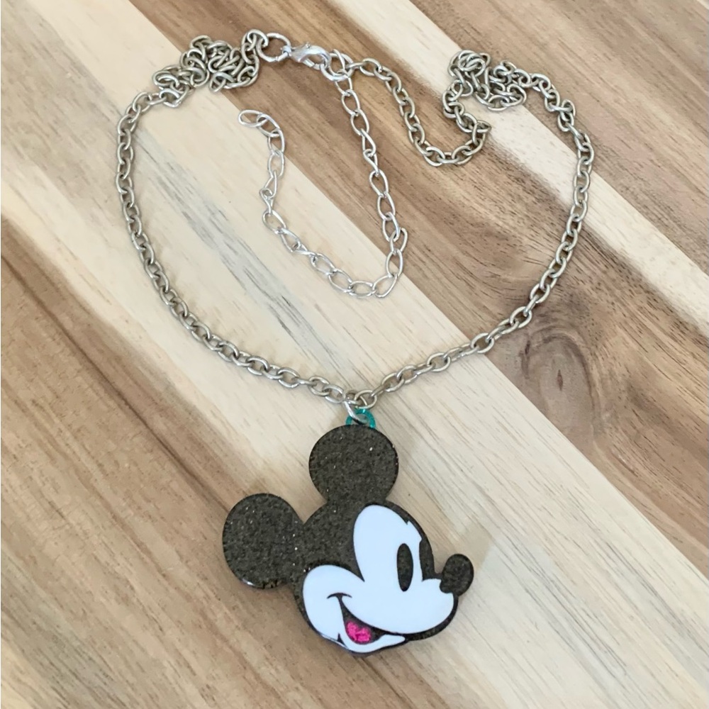 3/$15❤️ Disney Mickey icon necklace new without tags